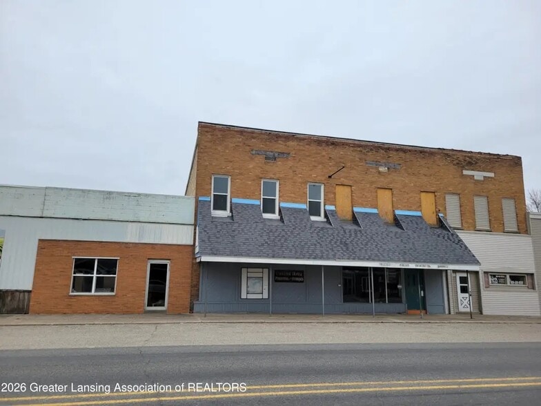 Primary Photo Of 116 N Newton St, Middleton Storefront For Sale