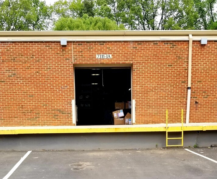 More Photos Of 7311 Highland St, Springfield Warehouse For Lease