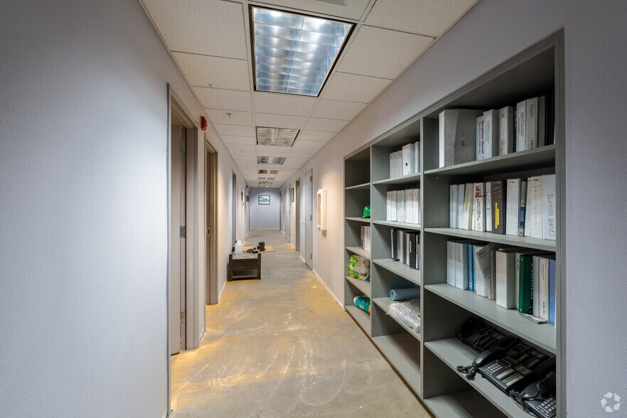 More Photos Of 71722 E Columbia Ave, Boardman Industrial For Sale