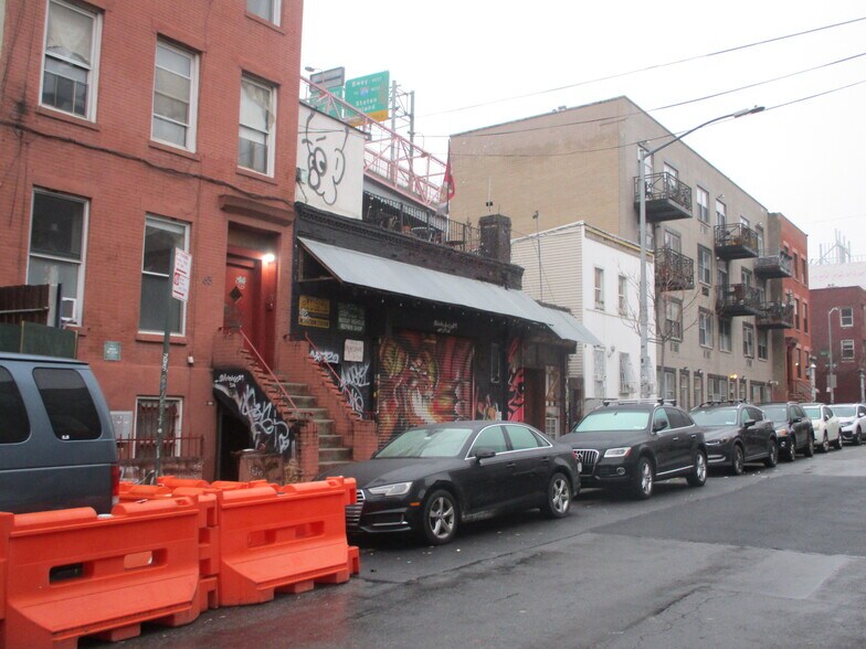 More Photos Of 67 S 6th St, Brooklyn General Retail For Sale