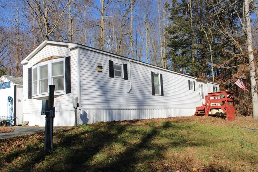 More Photos Of 7945 NY-52, Narrowsburg Manufactured Housing Mobile Home Park For Sale