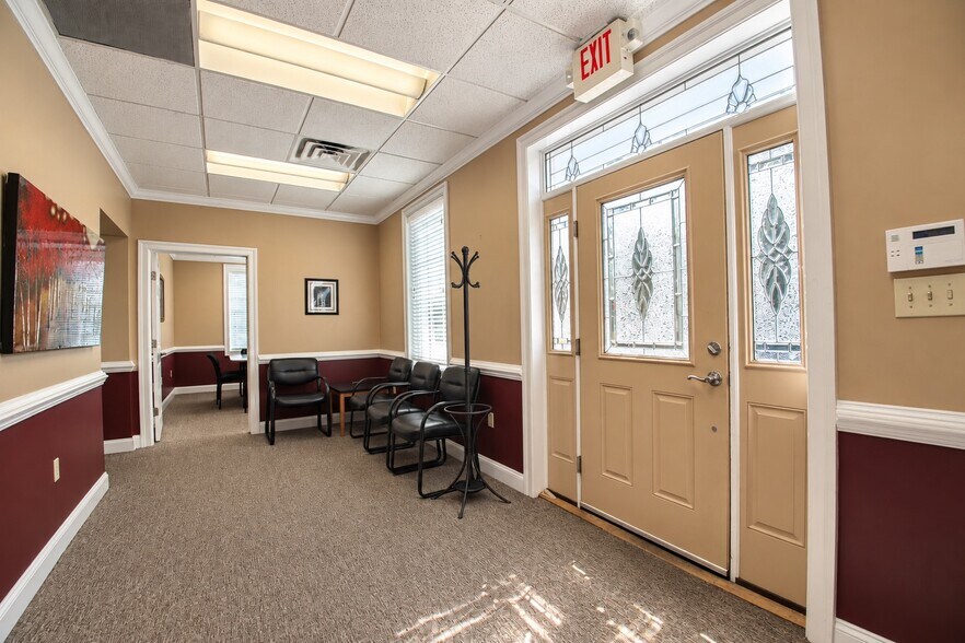 More Photos Of 1303 Courthouse Rd, Stafford General Retail For Sale