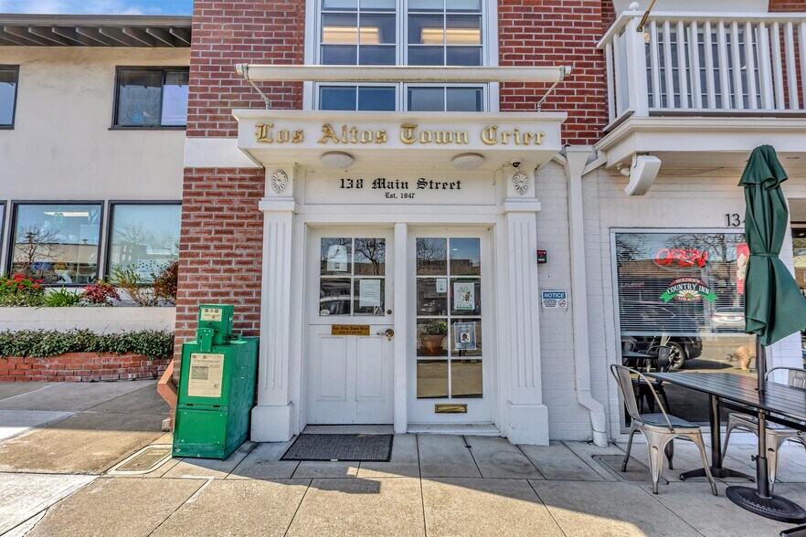 More Photos Of 134-138 Main St, Los Altos Storefront Retail Office For Lease