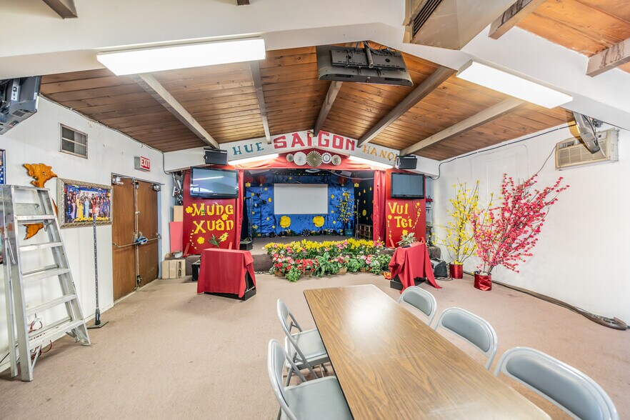 More Photos Of 711 W C St, Colton Religious Facility For Sale