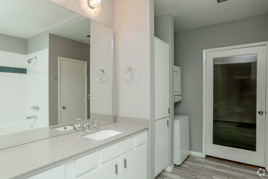 Photo of 12nd Floor Ste 1200