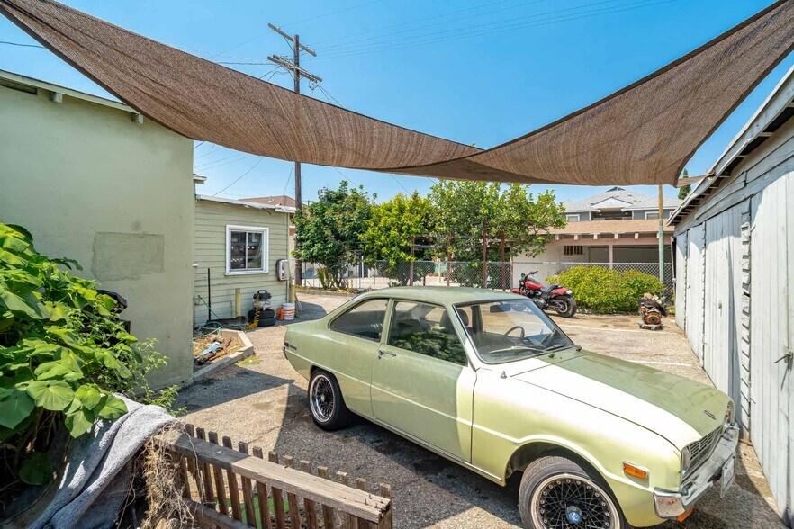 More Photos Of 3019 Baldwin St, Los Angeles Apartments For Sale