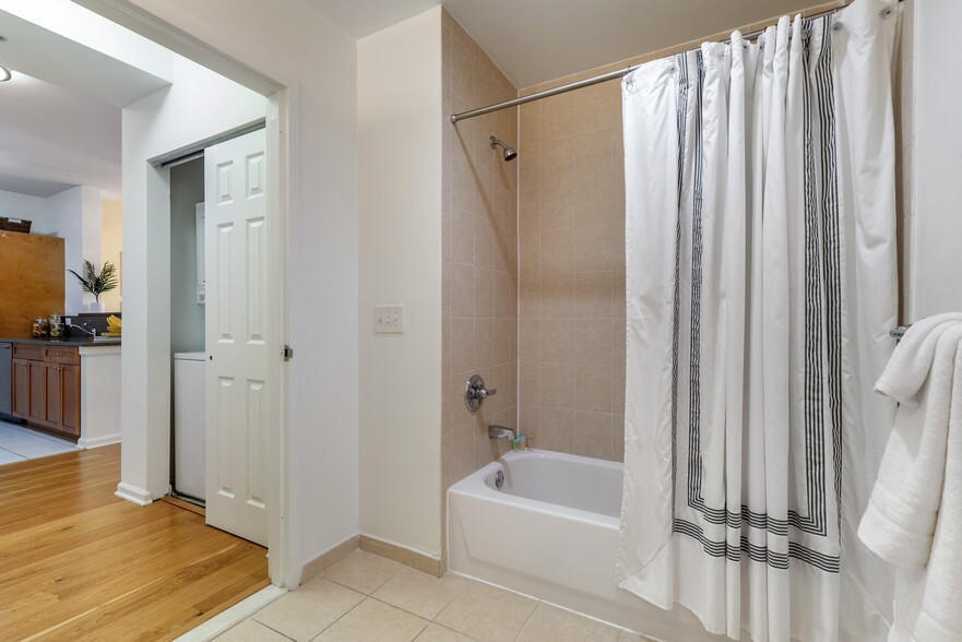More Photos Of 50 Chelsea Ave, Long Branch Apartments For Lease