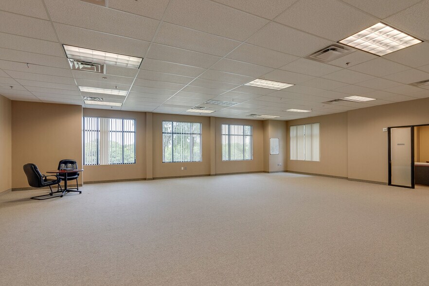 More Photos Of 4550 State Highway 360, Grapevine Office For Lease