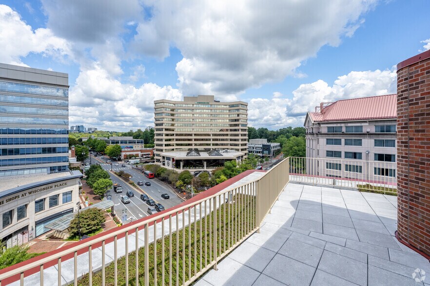 More Photos Of 5300 Wisconsin Ave, Washington Apartments For Lease