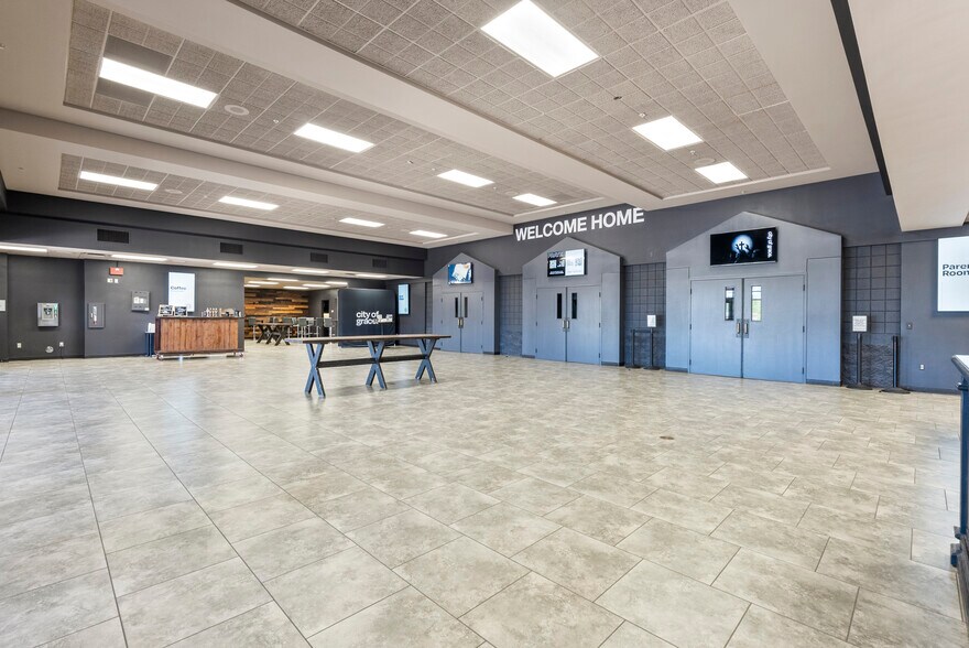 More Photos Of 655 E University Dr, Mesa Schools For Sale