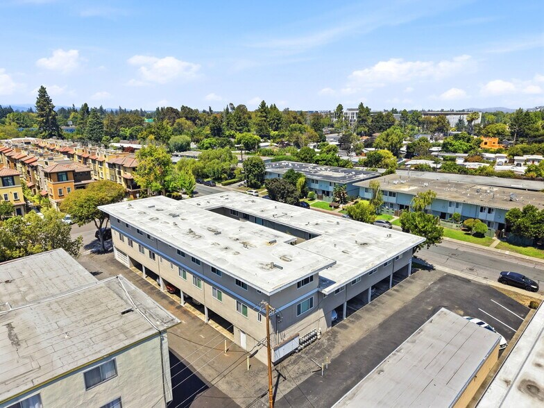 More Photos Of 527 Walker Dr, Mountain View Apartments For Sale