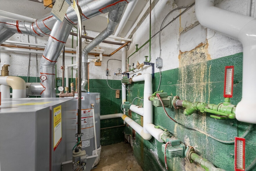 More Photos Of 29 Laren St, Wahnapitae Apartments For Sale