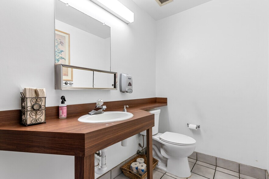 More Photos Of 7875 W McNab Rd, Tamarac Religious Facility For Sale