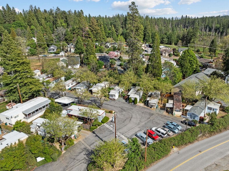 More Photos Of 639 Whiting St St, Grass Valley Manufactured Housing Mobile Home Park For Sale