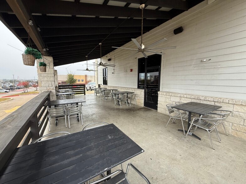 More Photos Of 1161 William D Fitch Pky, College Station General Retail For Sale