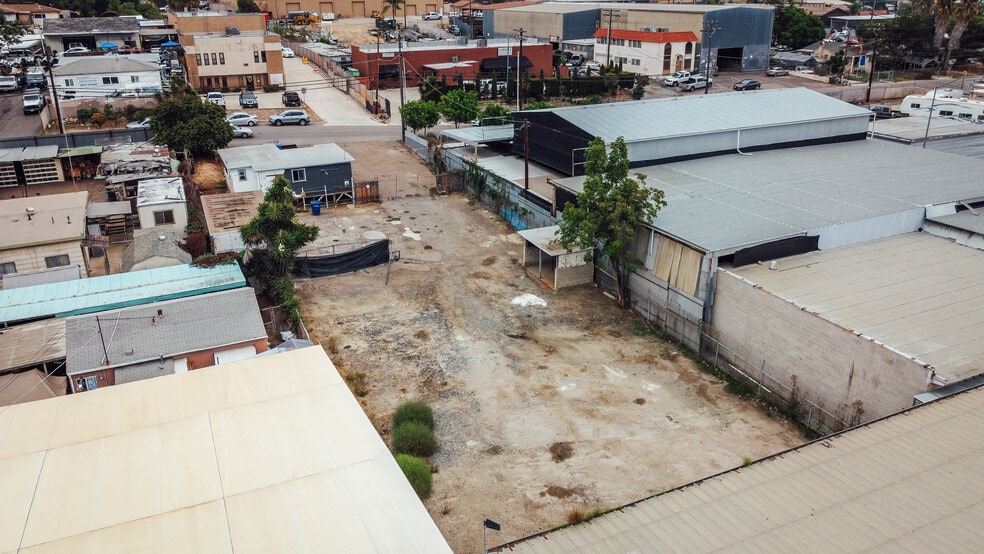 More Photos Of 1424 Presioca St, Spring Valley Contractor Storage Yard For Lease