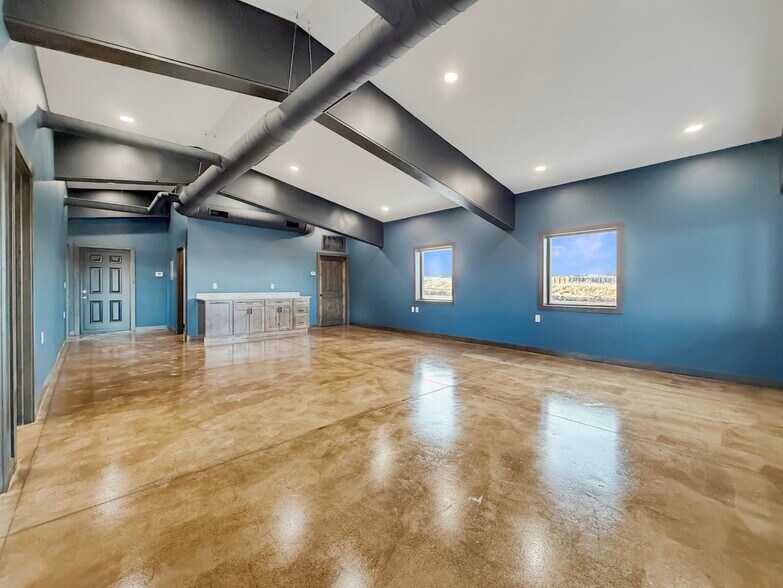 More Photos Of 3050 Highway 52 South, Minot Light Distribution For Lease