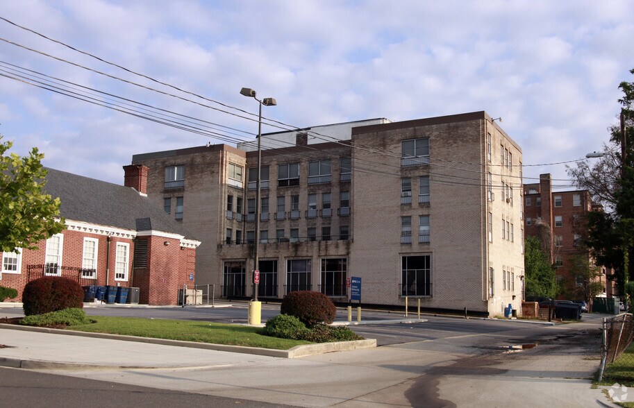 More Photos Of 7603 Georgia Ave NW, Washington Office For Lease