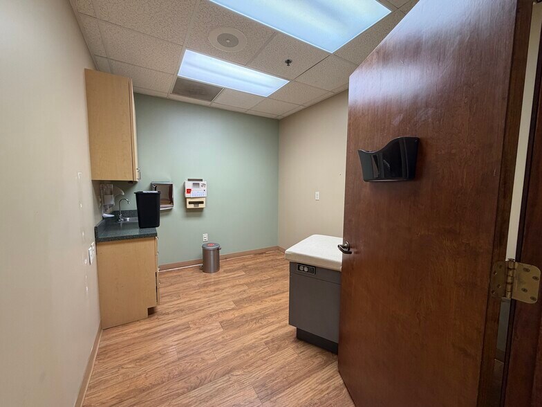 More Photos Of 6000 Joe Frank Harris Pky NW, Adairsville Healthcare For Lease