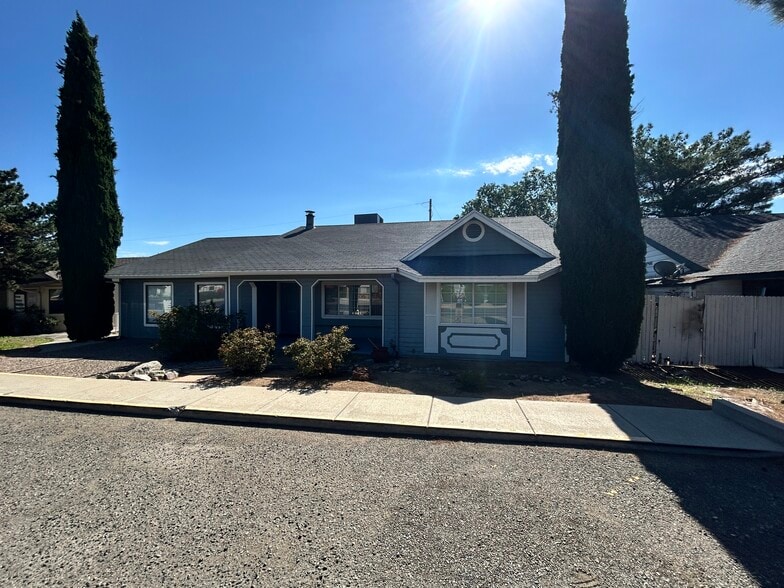 Primary Photo Of 3115 N Robert Rd, Prescott Valley Flex For Lease