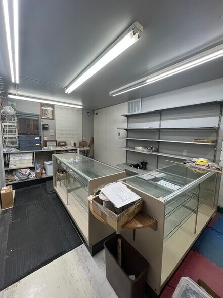 More Photos Of 6268 W 10th St, Greeley Light Distribution For Lease