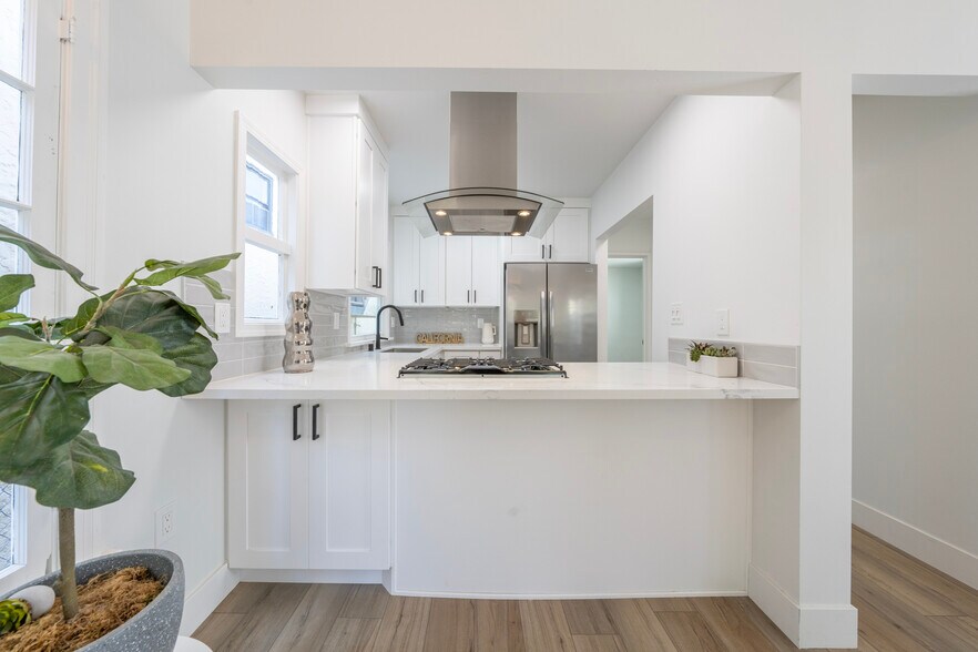 More Photos Of 743-745 Occidental Blvd, Los Angeles Apartments For Sale