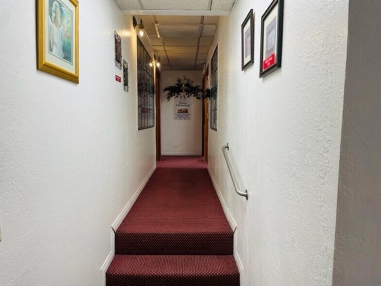 More Photos Of 1033 E 4th St, Ontario Medical For Lease