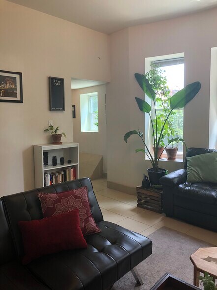 More Photos Of 125 Stratford Ave, Pittsburgh Apartments For Sale