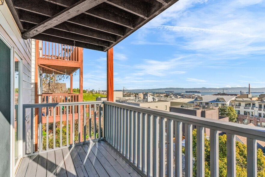 More Photos Of 1079 Texas St, San Francisco Apartments For Sale
