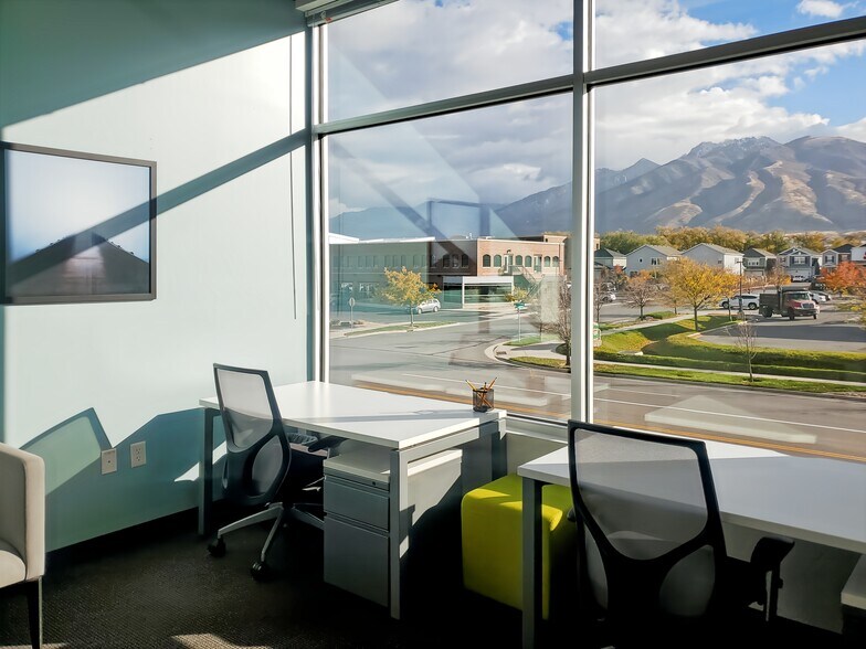 More Photos Of 13894 S Bangerter Pky, Draper Coworking Space