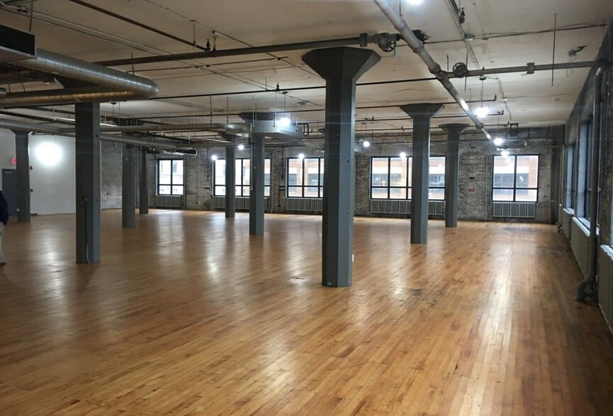 More Photos Of 235-239 Holliday St, Baltimore Office For Sale
