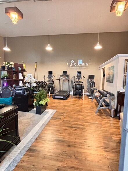 More Photos Of 300 W Main St, Northborough Unknown For Sale