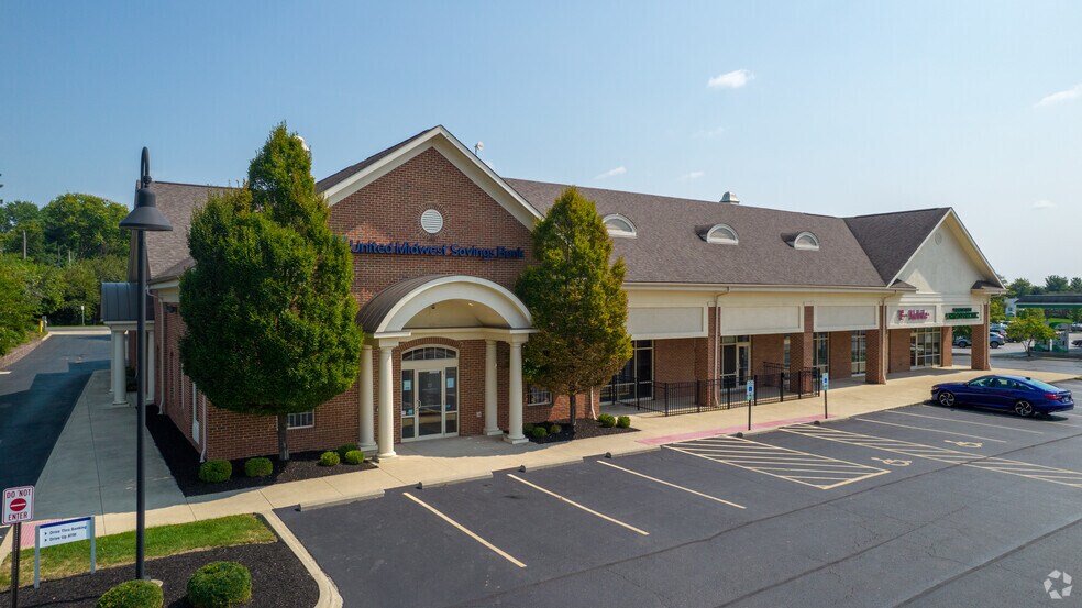 More Photos Of 780-792 S State St, Westerville Unknown For Lease