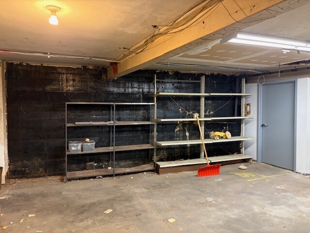 More Photos Of 155 Main St, Farmingdale General Retail For Lease