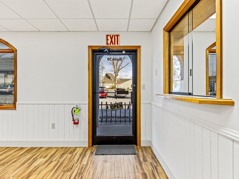 More Photos Of 2159 Hendersonville Rd, Arden Medical For Lease