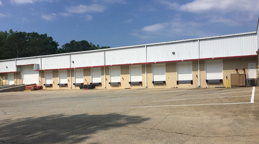 More Photos Of 5075 Minola Dr, Lithonia Distribution For Sale
