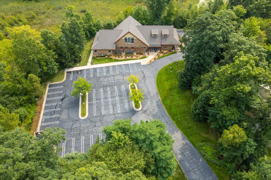 More Photos Of 1127 S Old US 23, Brighton Loft Creative Space For Sale