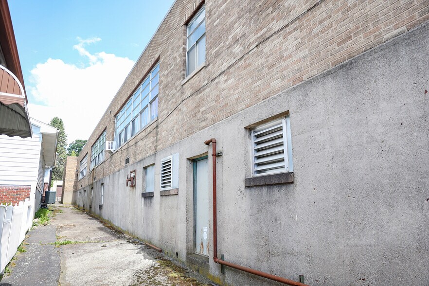 More Photos Of 741-755 N Vine St, Hazleton Apartments For Sale