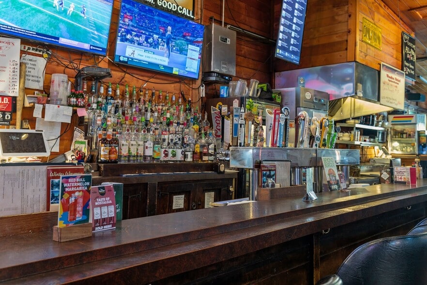 More Photos Of 217 E College Ave, Appleton Restaurant For Sale