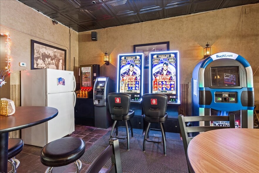 More Photos Of 19 N Main St, Tioga Bar For Sale