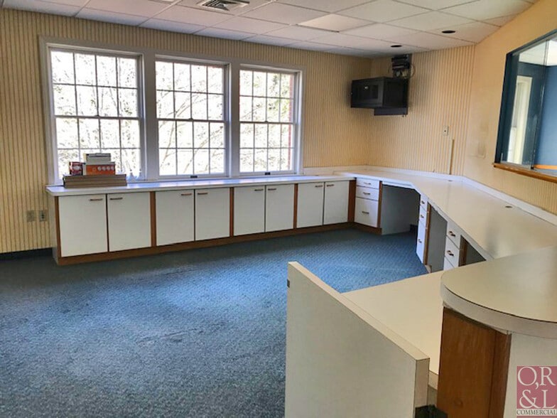 More Photos Of 288 Highland Ave, Cheshire Medical For Lease