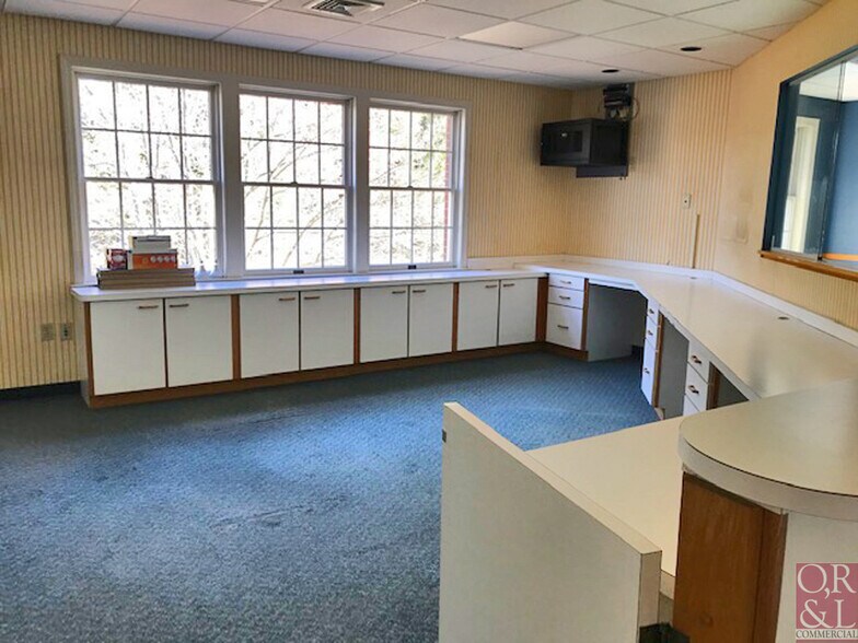 More Photos Of 288 Highland Ave, Cheshire Medical For Lease