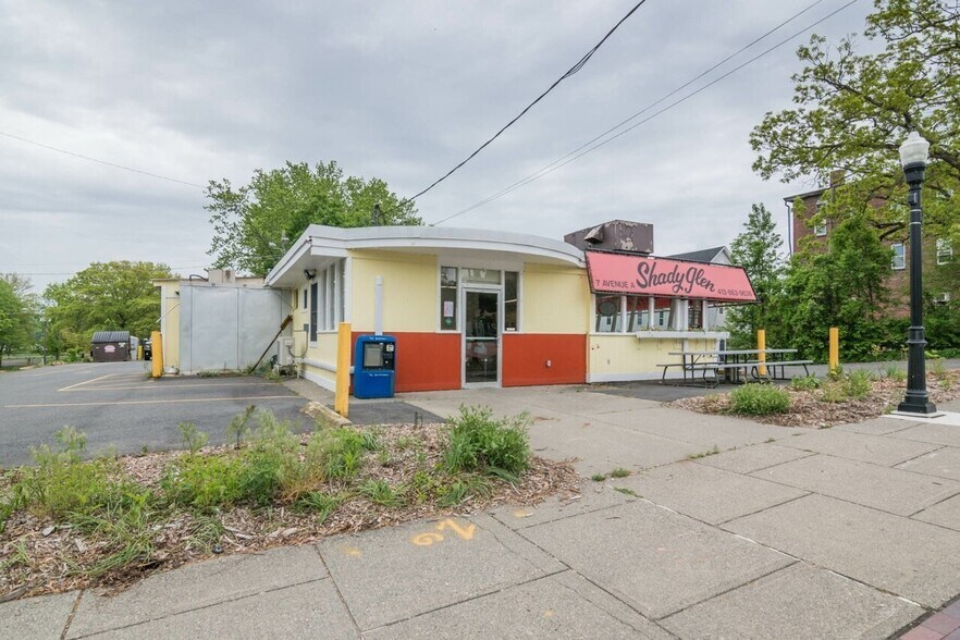 More Photos Of 7 Avenue A, Turners Falls Restaurant For Sale