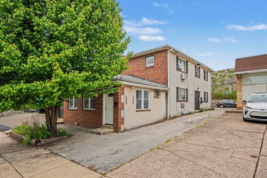 More Photos Of 107 Allison Rd, Oreland Office For Sale