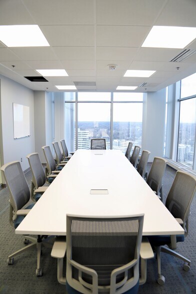 More Photos Of 755 W Big Beaver Rd, Troy Coworking Space