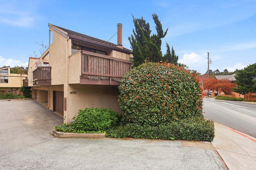 More Photos Of 2001 Parrott Dr, San Mateo Multifamily For Sale