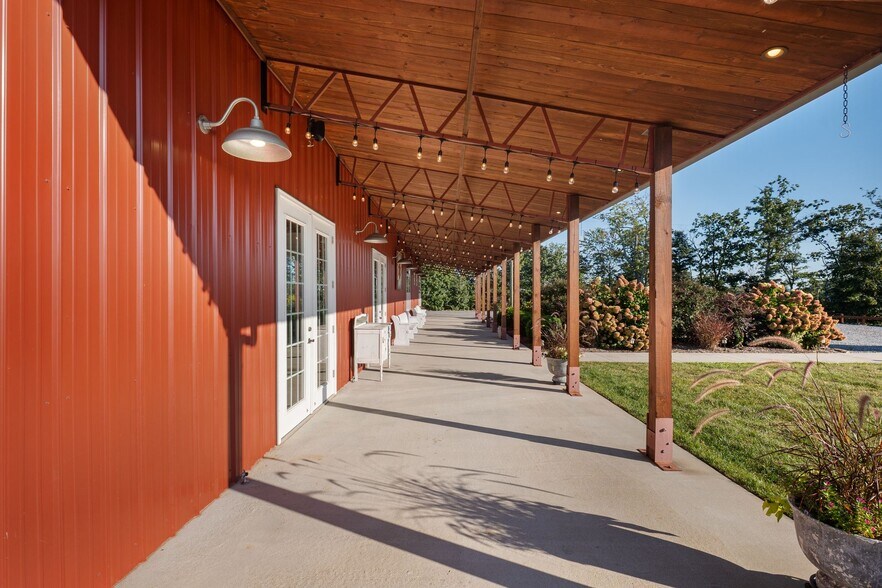 More Photos Of 6572 Burkemont Rd, Morganton Specialty For Sale