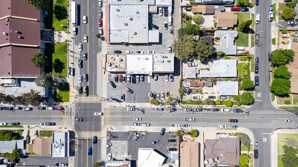 More Photos Of 1108 5th St, San Fernando Storefront Retail Office For Sale