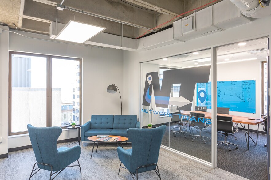 More Photos Of 501 Union St, Nashville Office For Lease