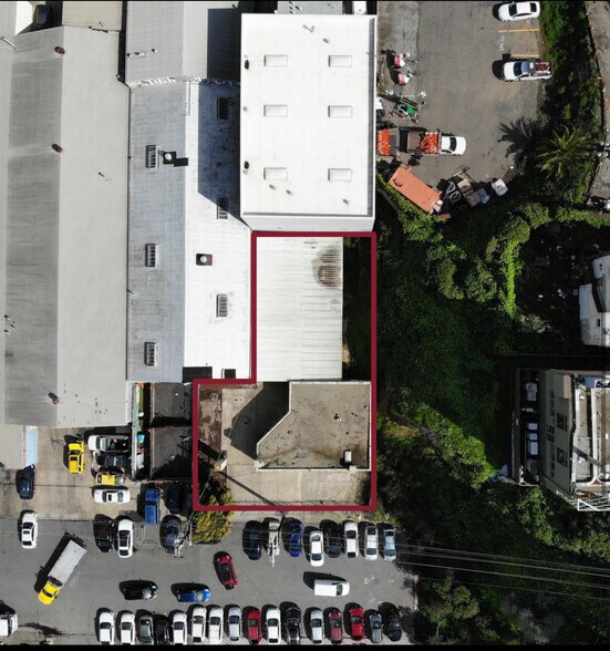 More Photos Of 91 Charter Oak Ave, San Francisco Warehouse For Sale